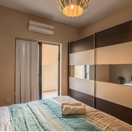 Bugibba Square Seaview 3 Bedroom Apartment St. Paul's Bay Exterior foto
